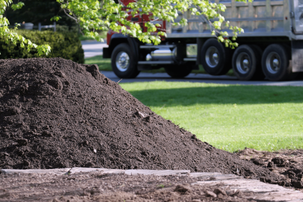 bulk mulch for sale | Snow Hill Inc | Hornell, Wellsville, Alfred, Andover, & Belmont, NY
